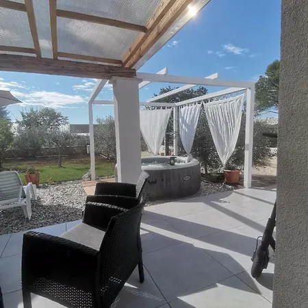 Molo Novigrad Istria