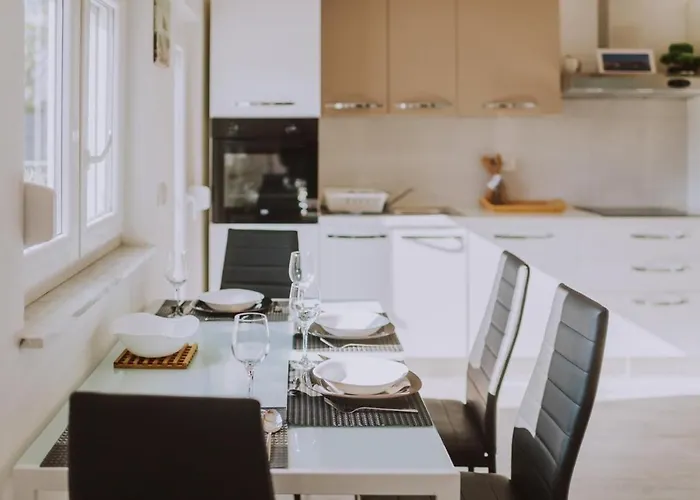 Molo 别墅 Novigrad Istria