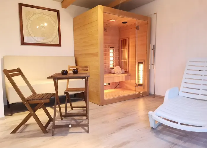 Molo * Novigrad Istria