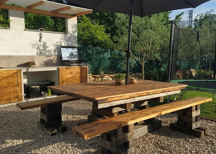 Molo * Novigrad Istria